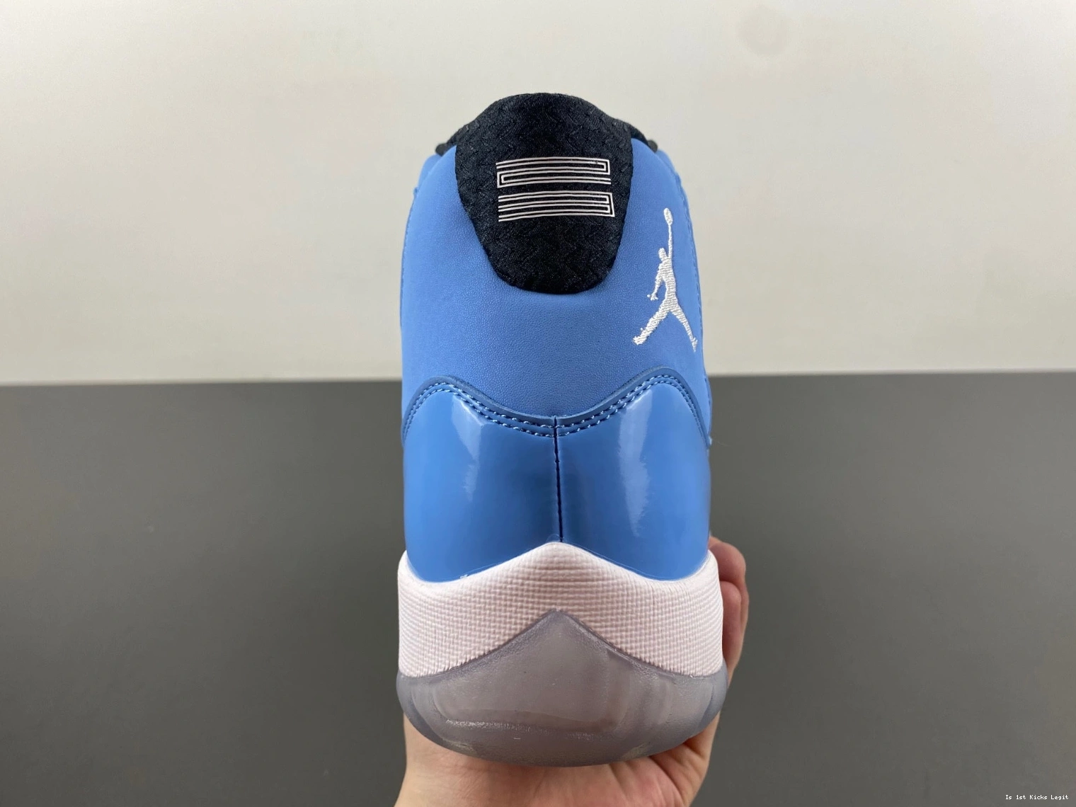 29) Flight Ultimate Gift of 717602-900 Jordan - (11 0928